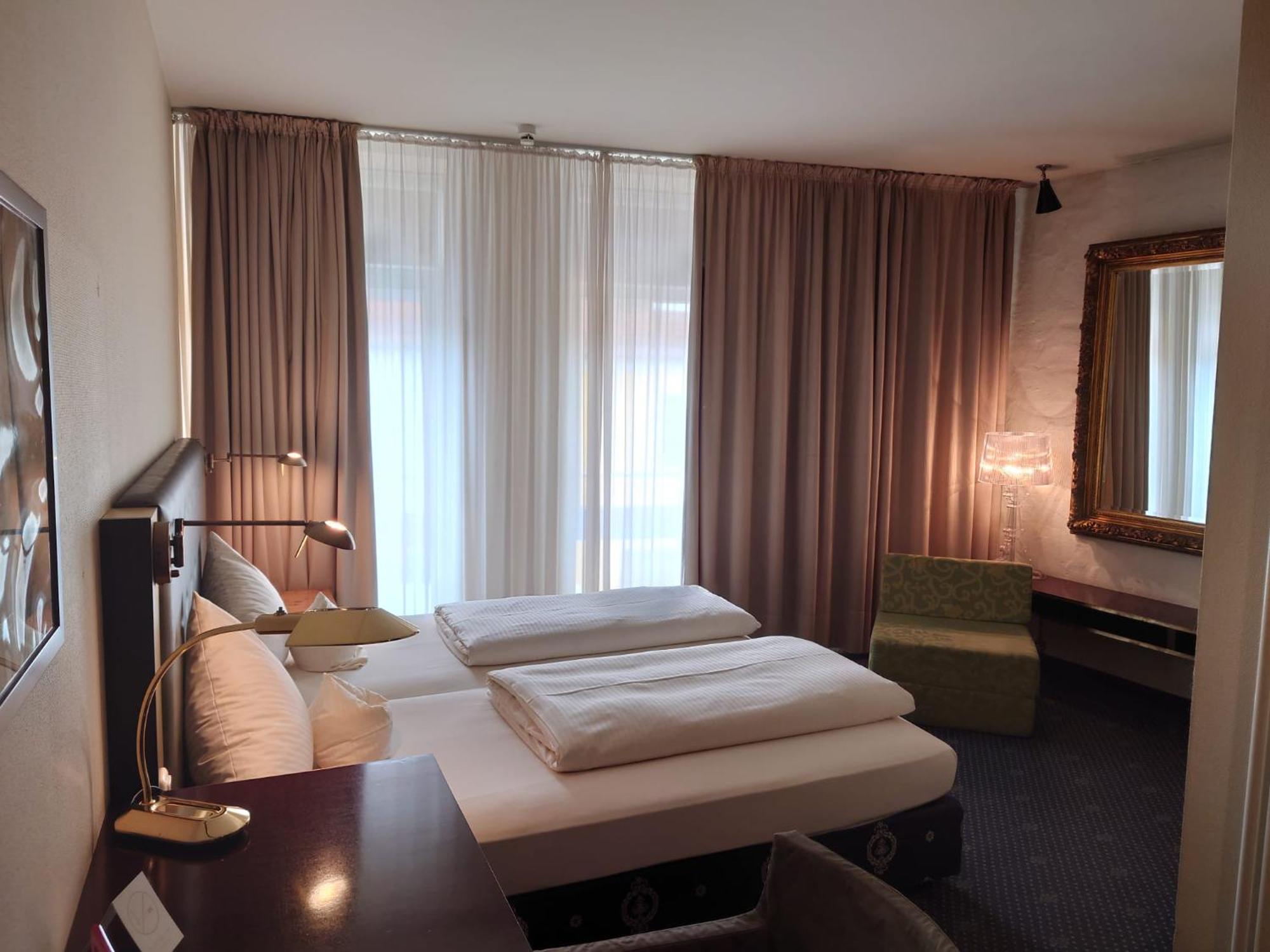 Hotel Lehmeier Ноймаркт  Экстерьер фото