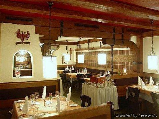 Hotel Lehmeier Ноймаркт  Ресторан фото